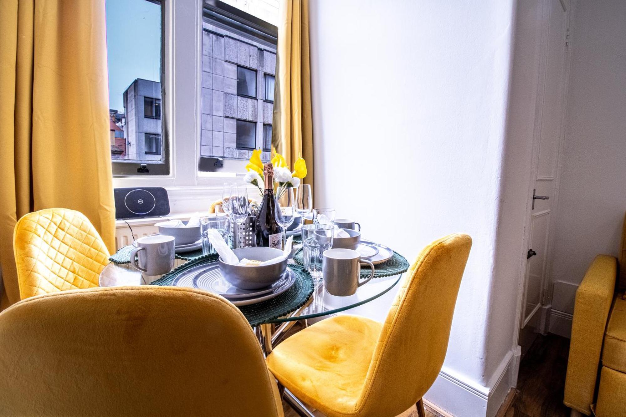 Luxurious Apartments On Oxford Street لندن المظهر الخارجي الصورة